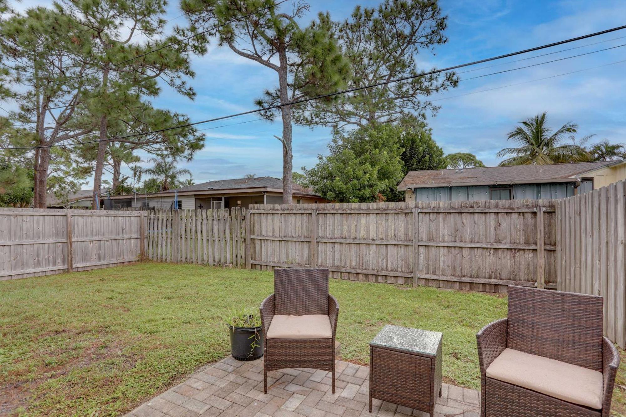 Jupiter Townhome With Patio And Yard About 6 Mi To Beach! Екстер'єр фото